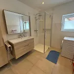 Helle In Gruener Lage - Naehe Zentrum Apartment *