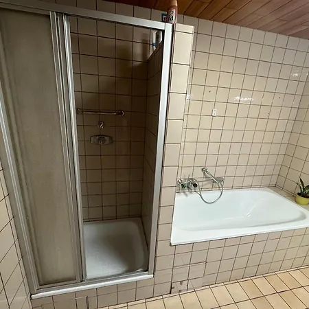Appartement Helle In Gruener Lage - Naehe Zentrum